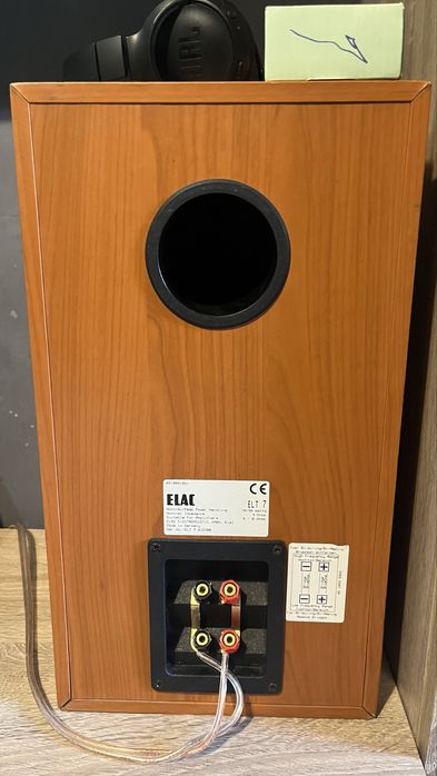 Тонколони Elac LTE 7