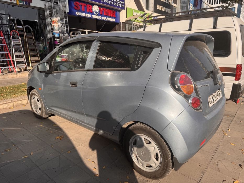 Spark ранги дельфин 2012 йил 200 000 юрган мотор 1 механика газ метан