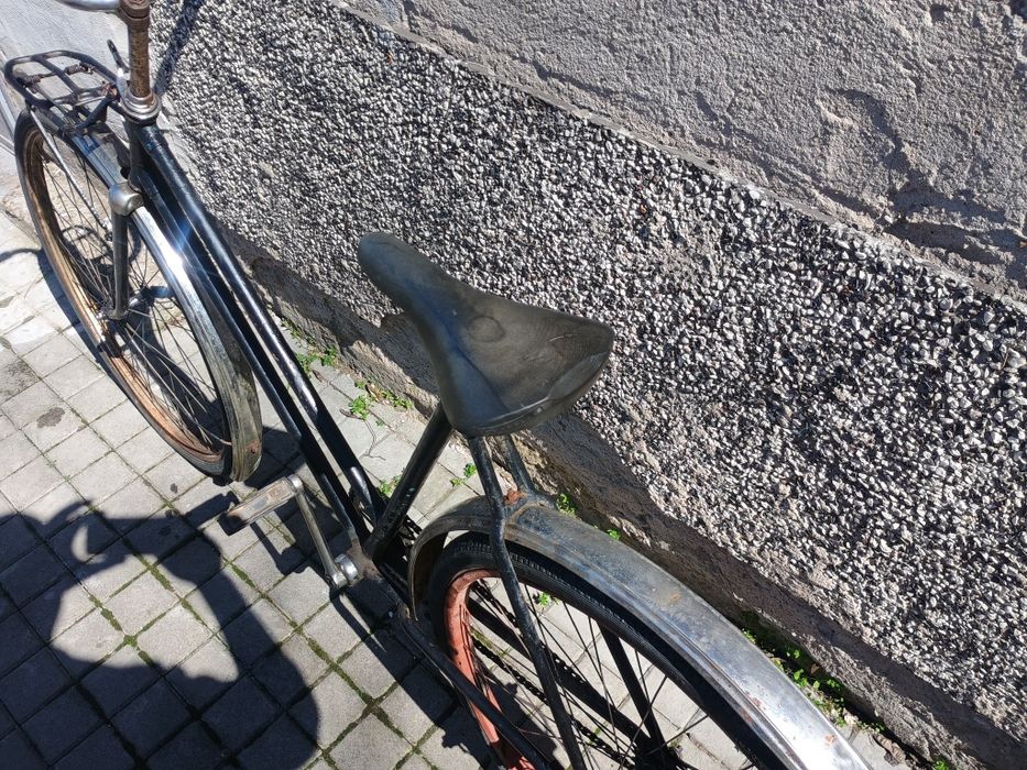 Старинно дамско колело