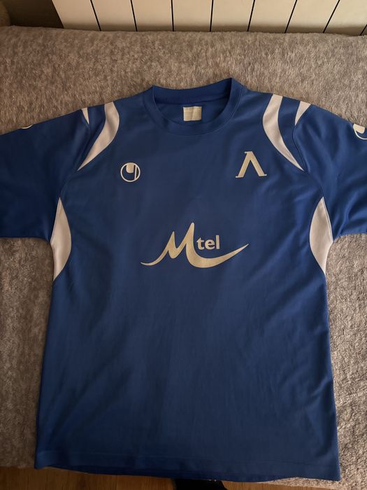 Фланелки на Левски