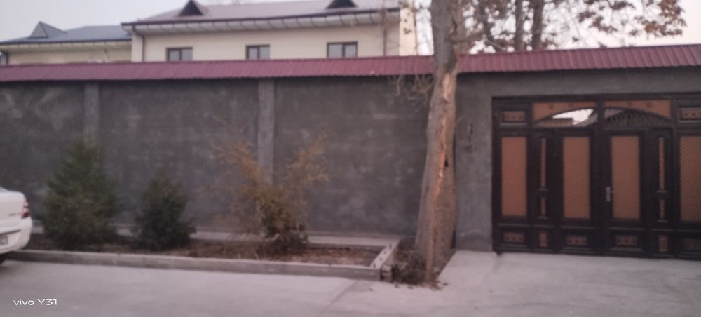 Hovli uy uchastka sotiladi Botkina Участка Боткина