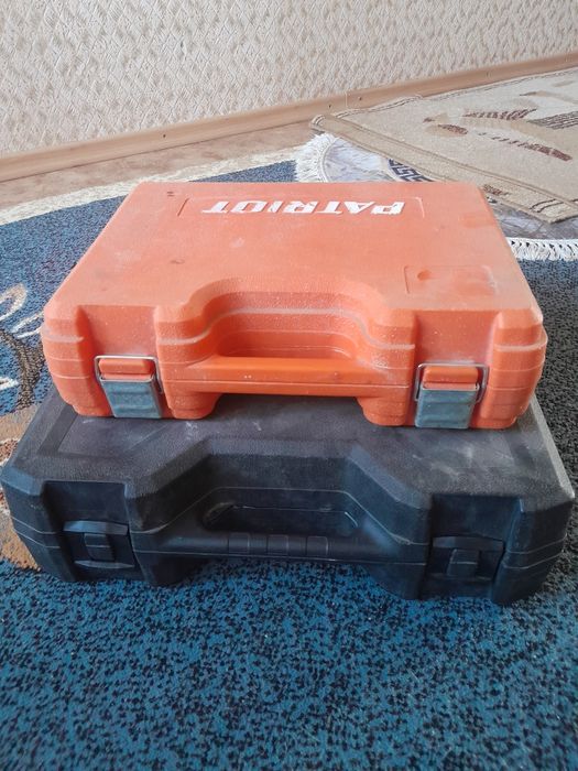 Продам кейсы от перфораторов