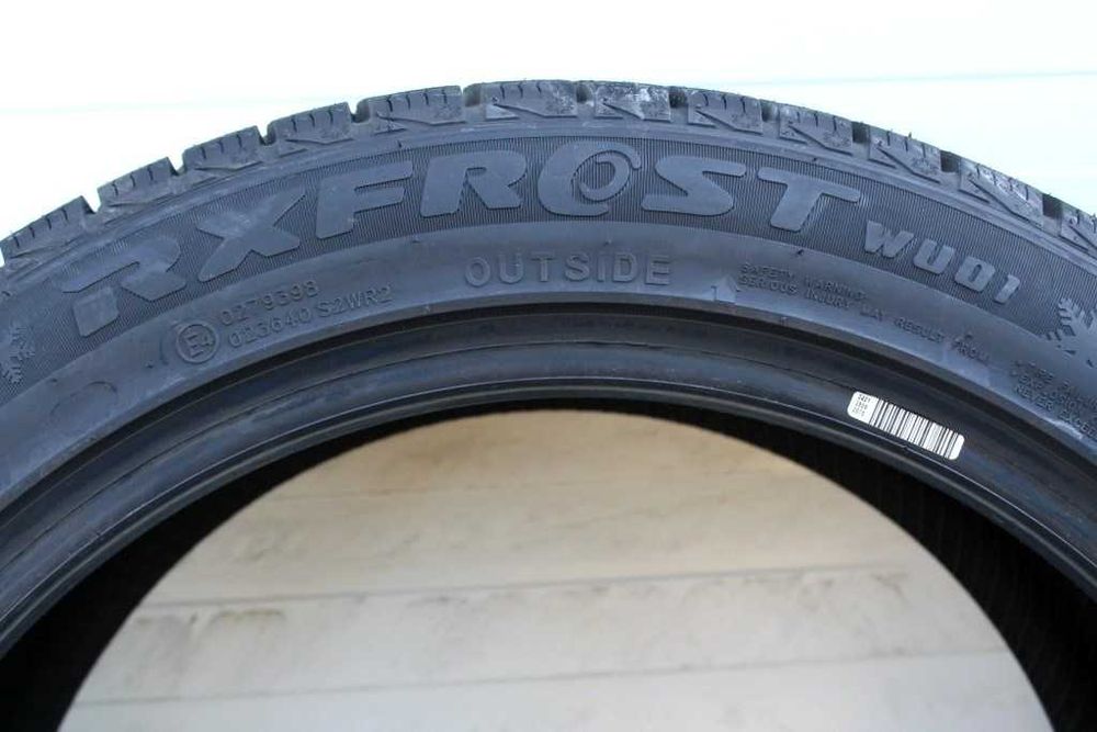 Anvelope iarna noi 235/45R18 98H, XL, RoadX