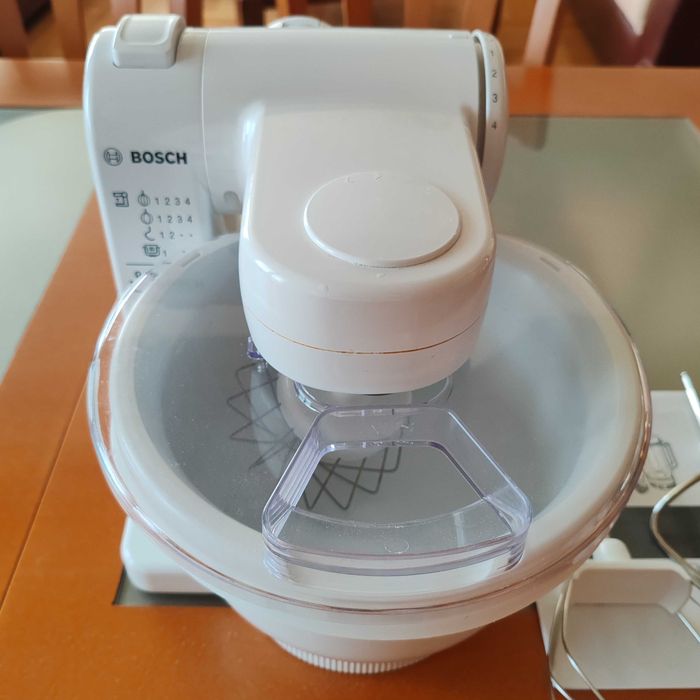 Миксер Bosch модел MUM 4427