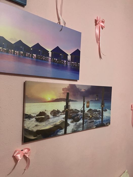 Trei tablouri tip cavas cu leduri