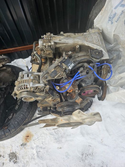 Продам двигатель Mitsubishi Pajero