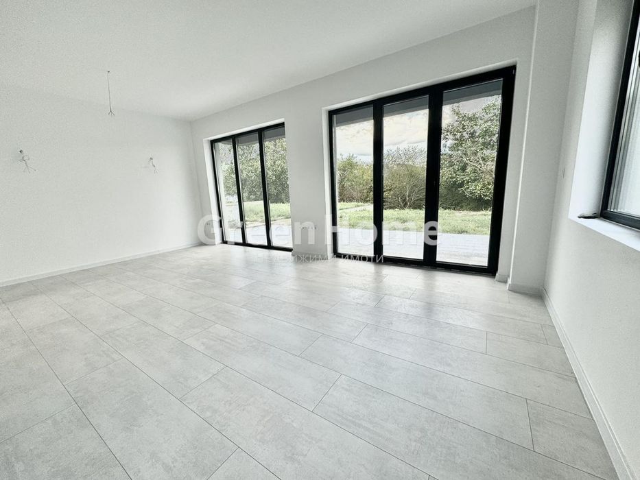 Продава се Къща в Варна, м-т Ментешето - 160 кв.м за 1688 €/кв.м - Снимка #9