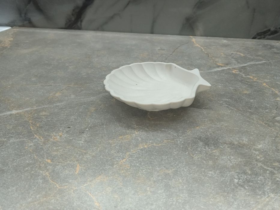 Тойбастар гипс ракушка