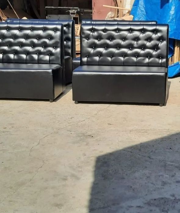 Диван для кафе ресторанов