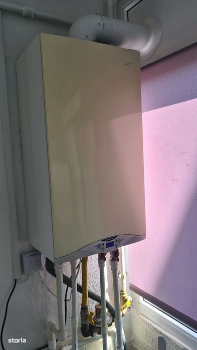 Apartament cu 2 camere de închiriat în Curtea de Argeș.