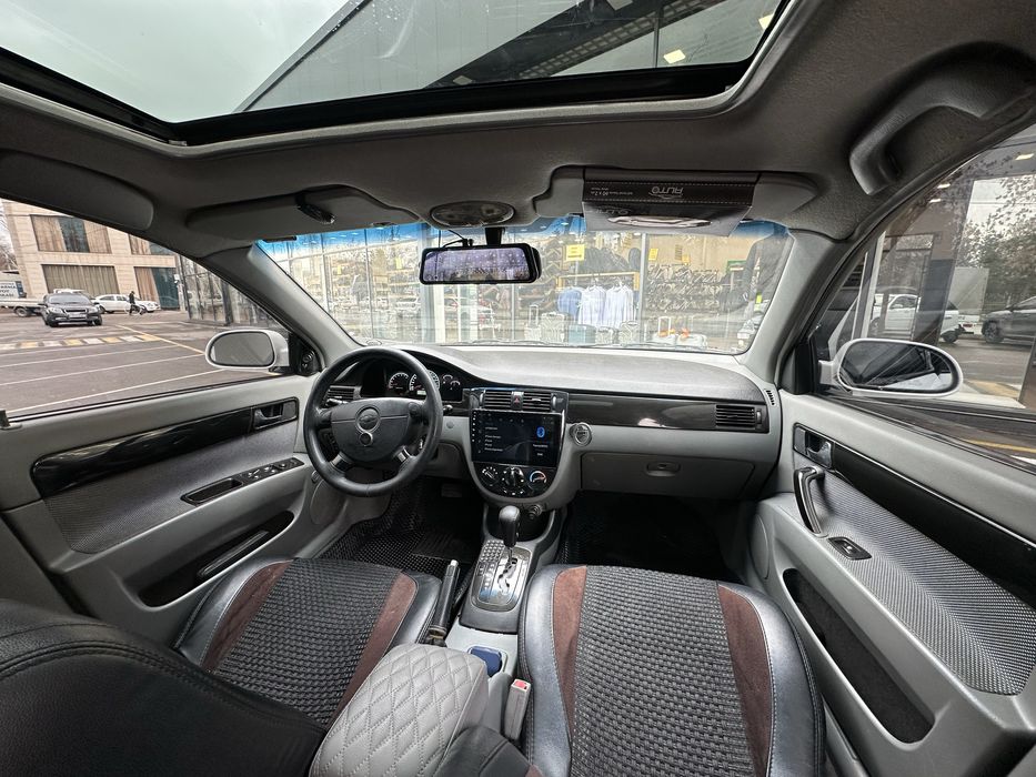 Ласетти Автомат 2009 года