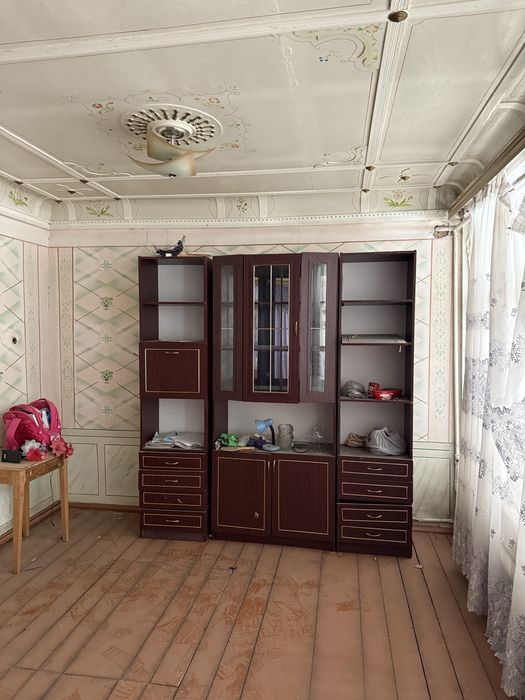 Eski mebel sotiladi b/u