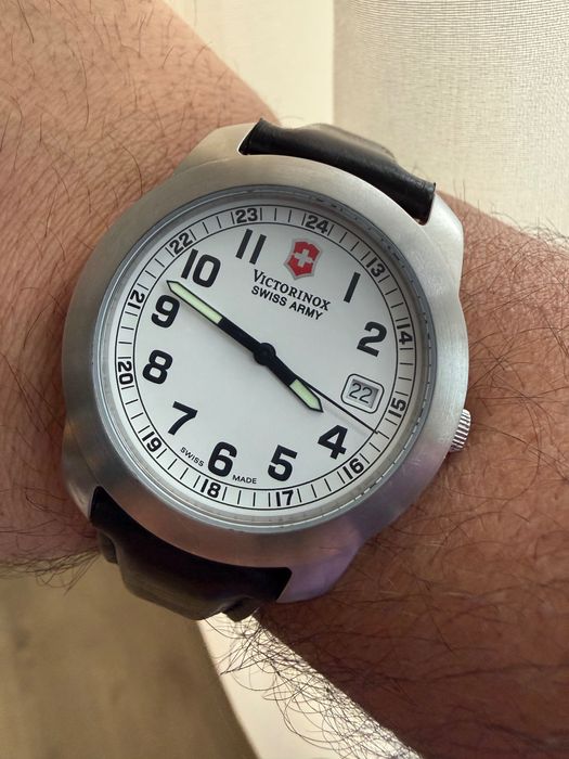 Victorinox Swiss Army Field Часовник