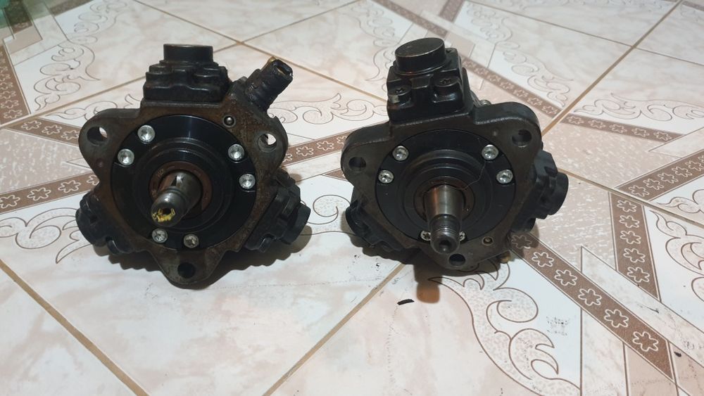 Pompa inalte/baie de ulei opel zafira