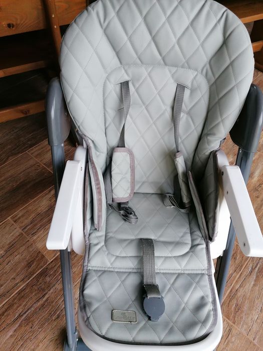 Столче за хранене