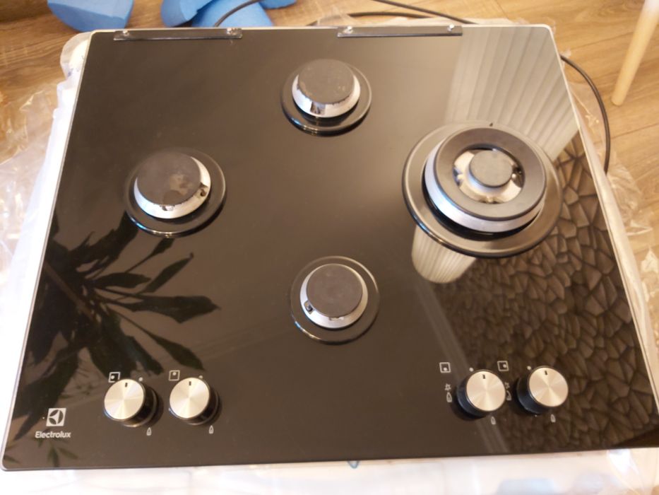 Plită gaz Electrolux