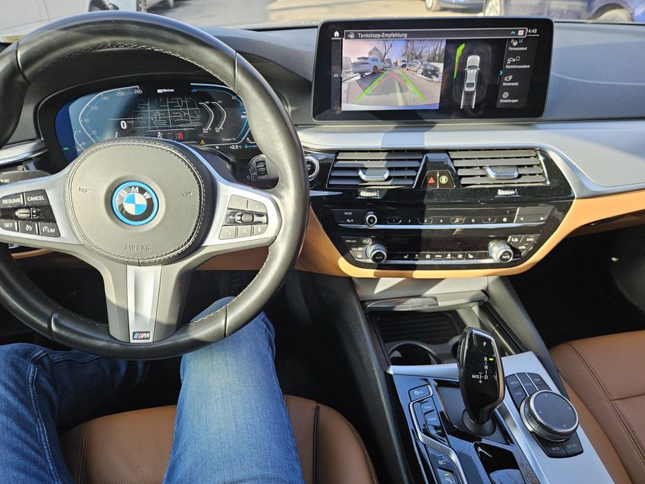 BMW 5 Series 2021 — imagine 4