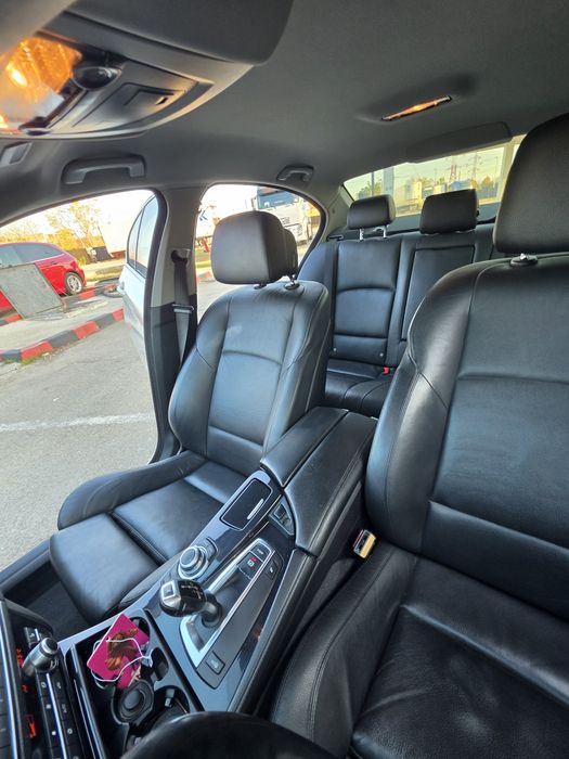 BMW Seria 5 2011 — imagine 5