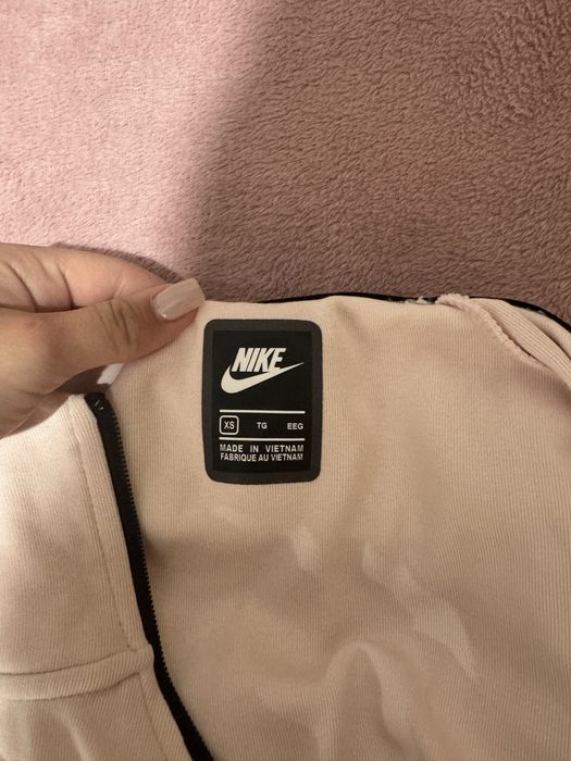 Горнище Nike Tech