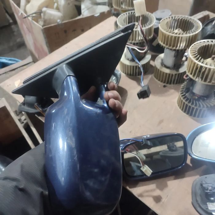 Зеркало Passat b4. Электро