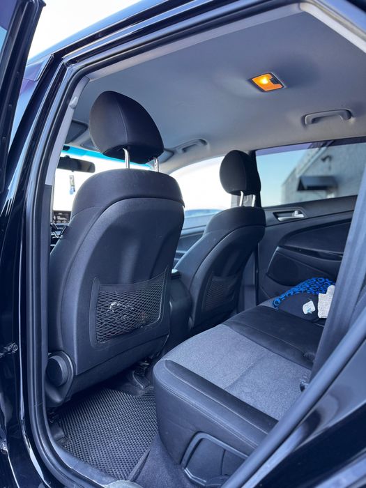 Продам автомобиль Hyundai Tucson