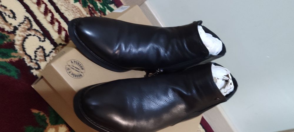 Обувь мужская. Кожаные