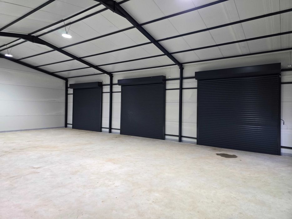 Închiriez hală Filipeștii de Pădure