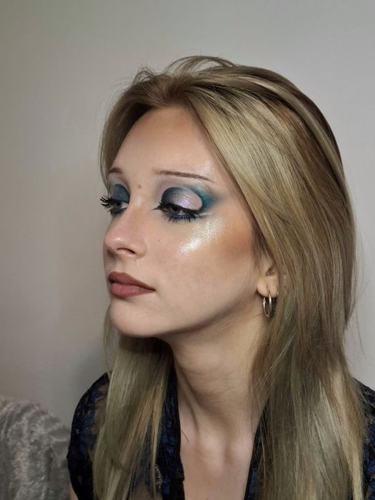 Makeup Artist Profesionist -130 LEI- București