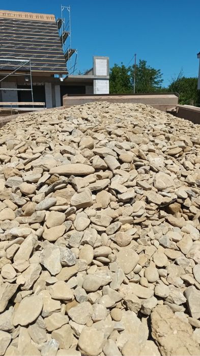 Moloz Pamant nisip piatra Sparta frezura asfalt calcar