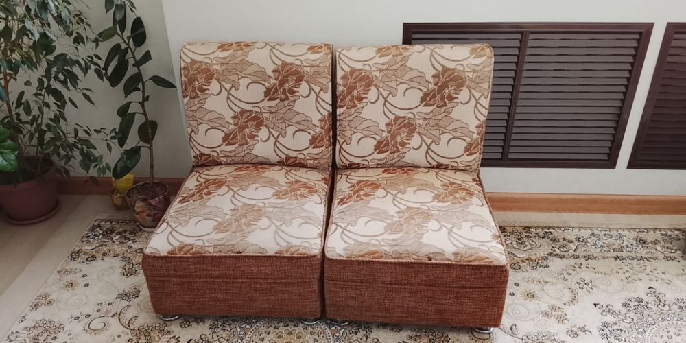 Диван для гостиной