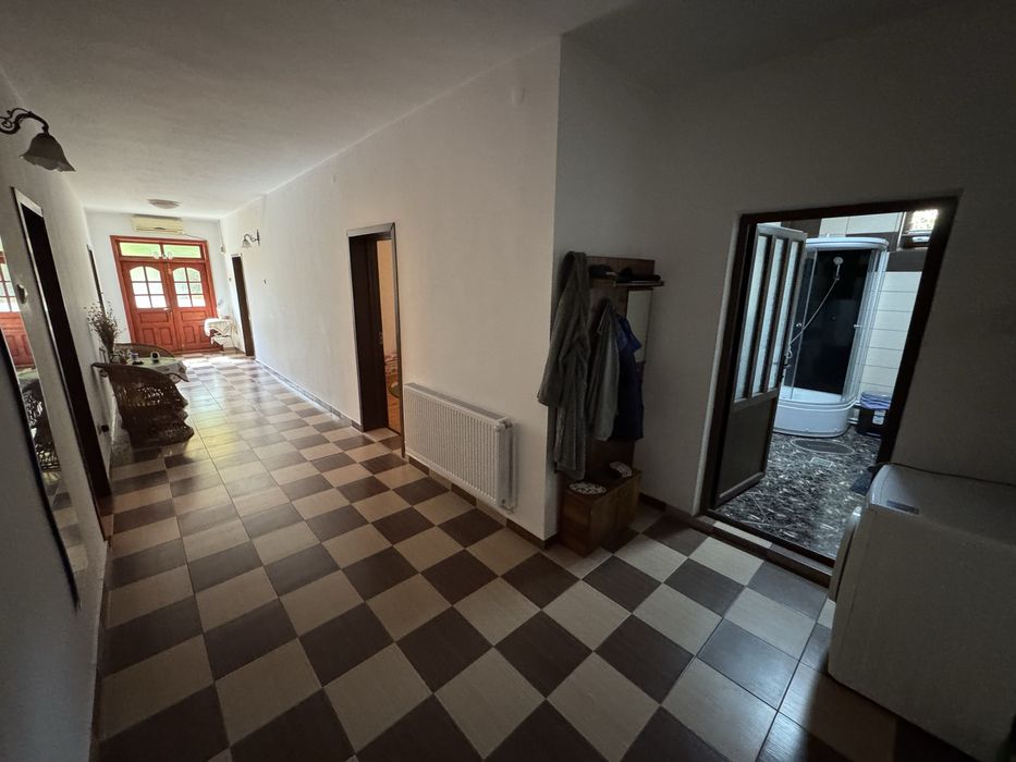 Casă 200 mp P+M cu teren de 2.000 mp – Oraș Pogoanele, jud. Buzău