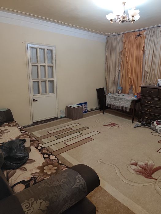 Продаётся срочно своя квартира 3х в4х в яшнабадском районе возле Кадыш