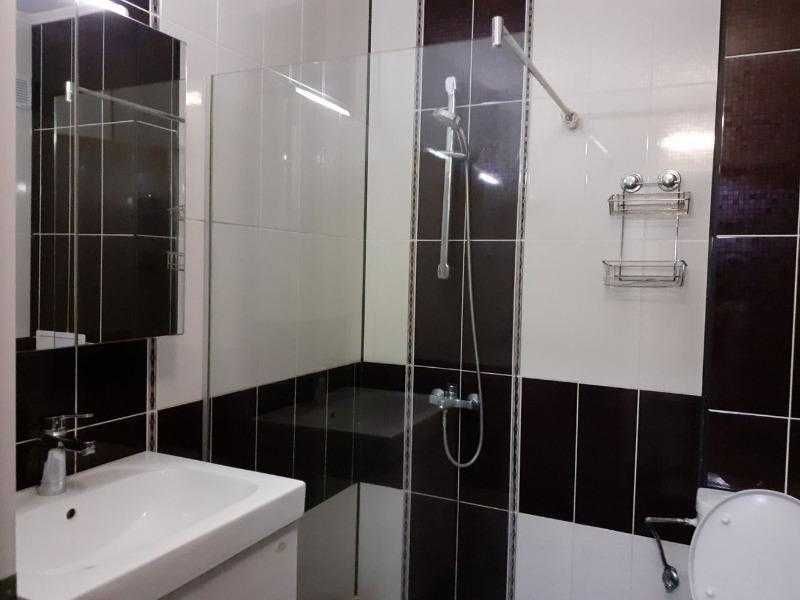 Дава се под наем Тристаен апартамент в София, Надежда 1 - 104 кв.м за 500 € - Снимка #12