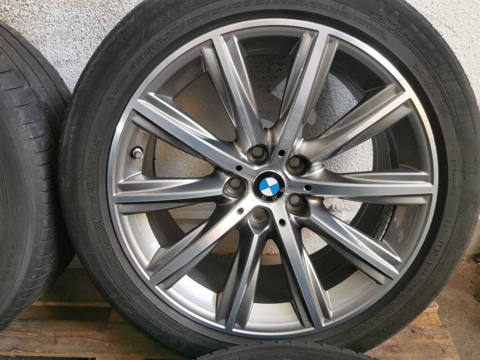 Jante Originale BMW seria 5 G30/G31 . R 18 cu anvelope de vara