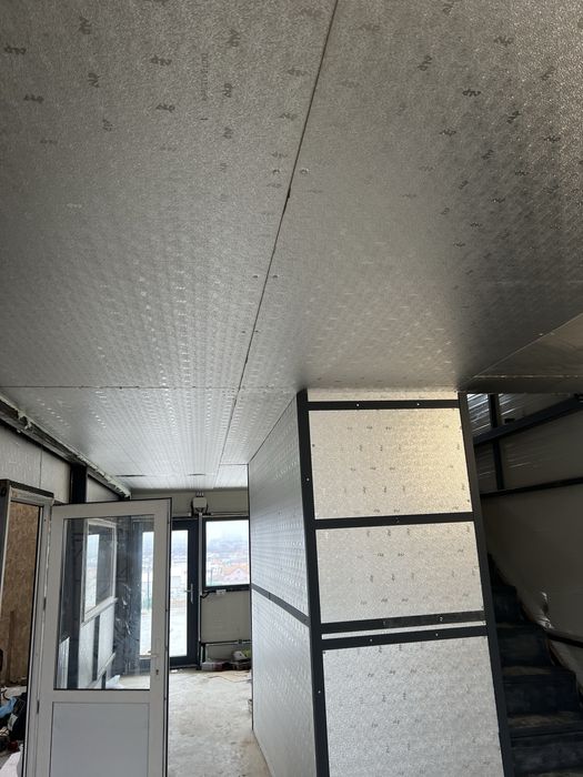 De vânzarecpanouri de izolat 4 m lungime