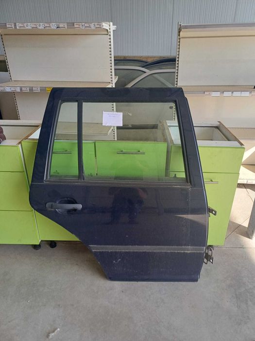 Vand usi Volkswagen Golf 4