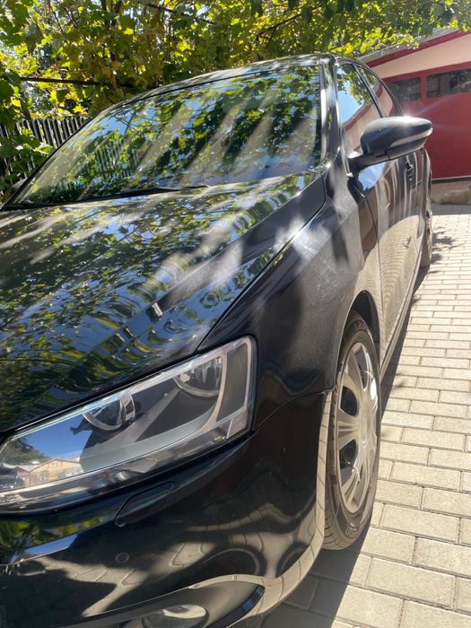 Se vinde vw jetta