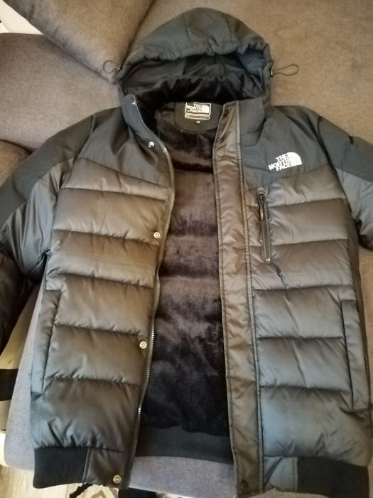 Продам куртку зимнюю