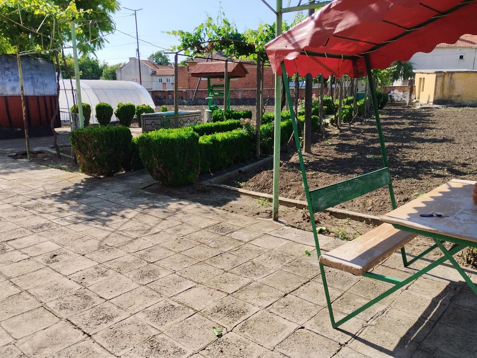 Продава се къща в град Стралджа,обл.Ямбол