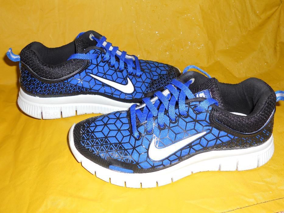 Дамски маратонки NIKE free run 5.0