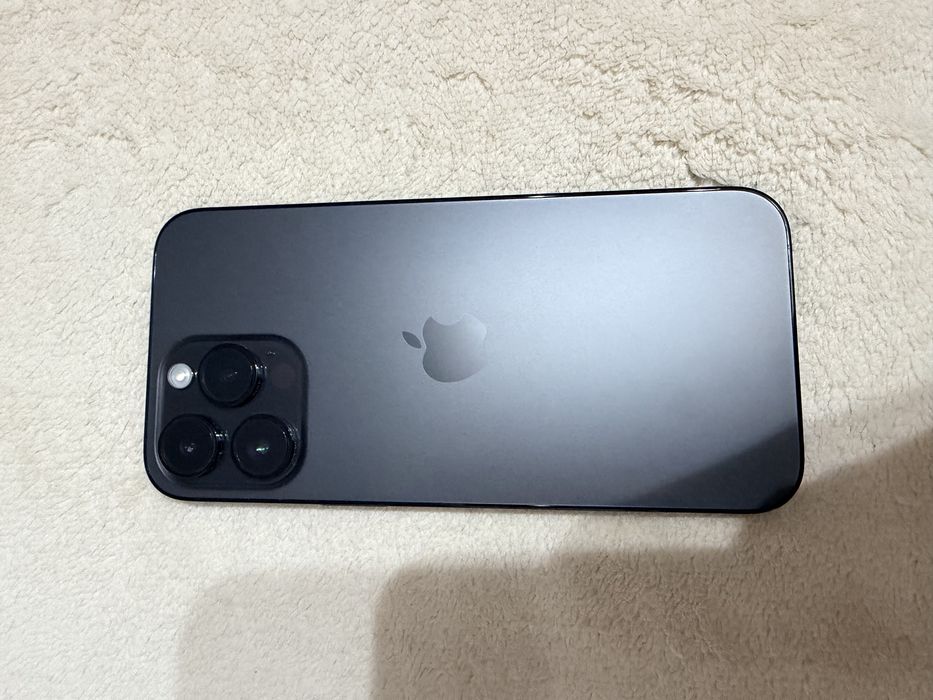 Vând iPhone 14 Pro Max 256GB, Space Black, baterie 86%
