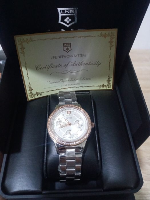 Luxury, original Shvetsarniy soati