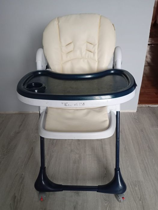 Продам детский столик для кормления
