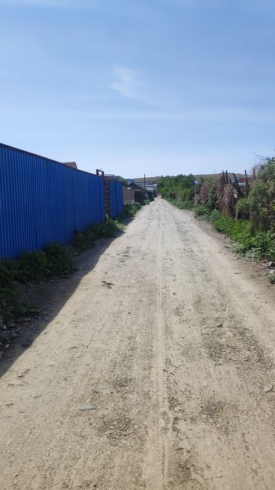 Продам дачный участок  для строительства дома с фундаментом не далеко