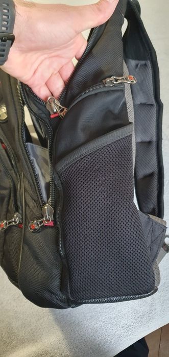 Раница WENGER Carbon