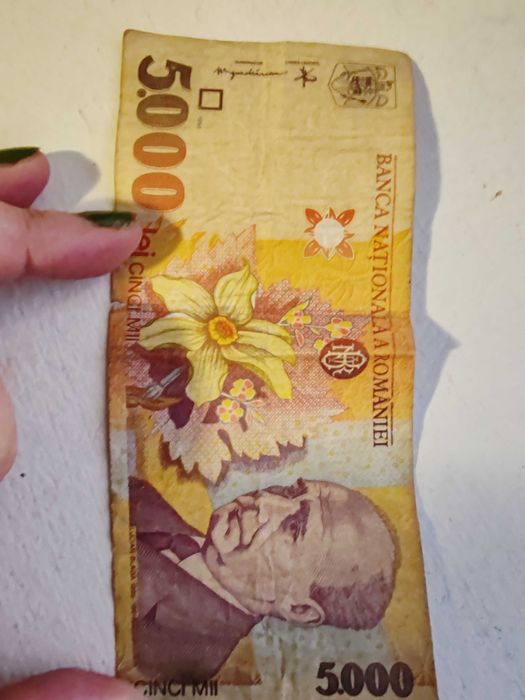 Vând bancnotă 5000 lei, din 1998 în stare foarte bună