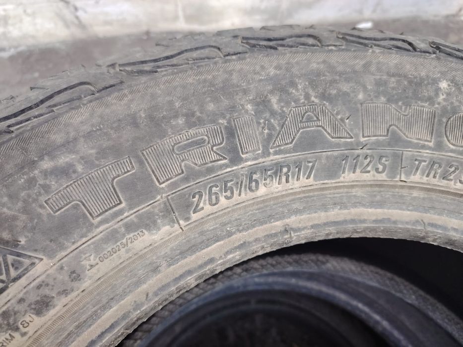 Продам всесезонную резину