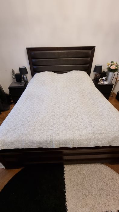 Cuvertura pentru pat din dantela alba