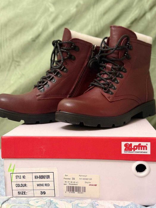 Женская кожанная обувь