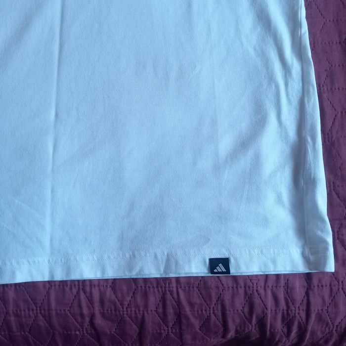 Tricou  bumbac Adidas, marimea M, nou fara eticheta